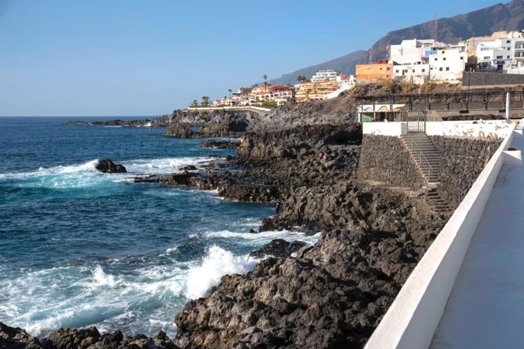 First Line Ocean View Studio Puerto de Santiago  Exterior photo
