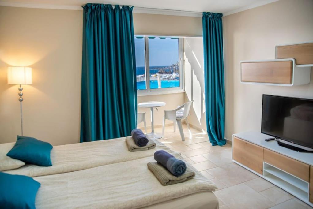 First Line Ocean View Studio Puerto de Santiago  Exterior photo