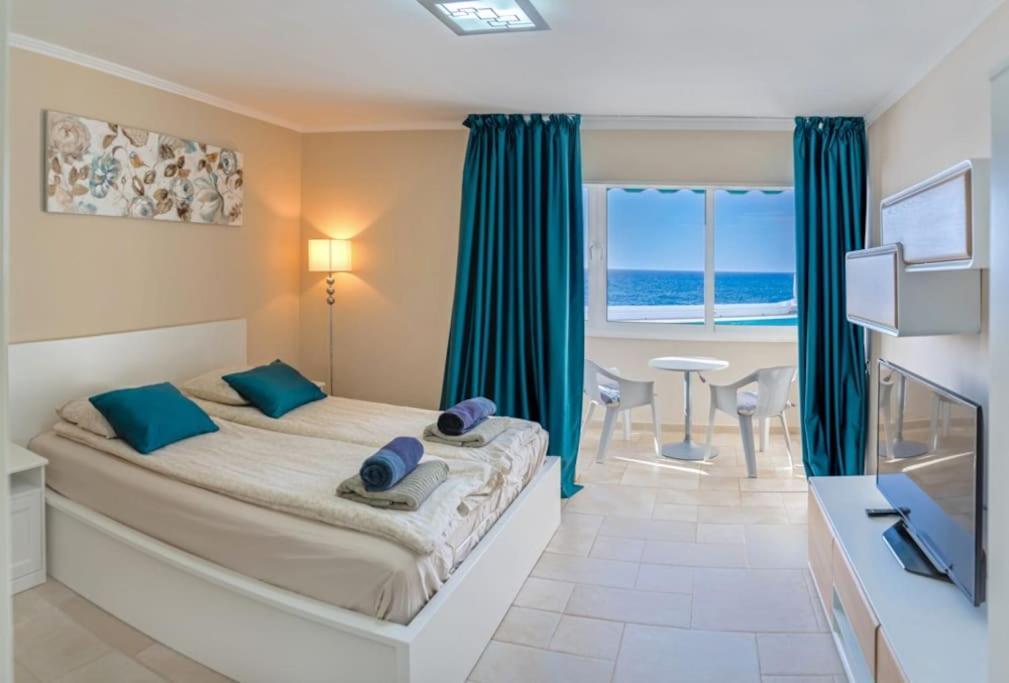 First Line Ocean View Studio Puerto de Santiago  Exterior photo